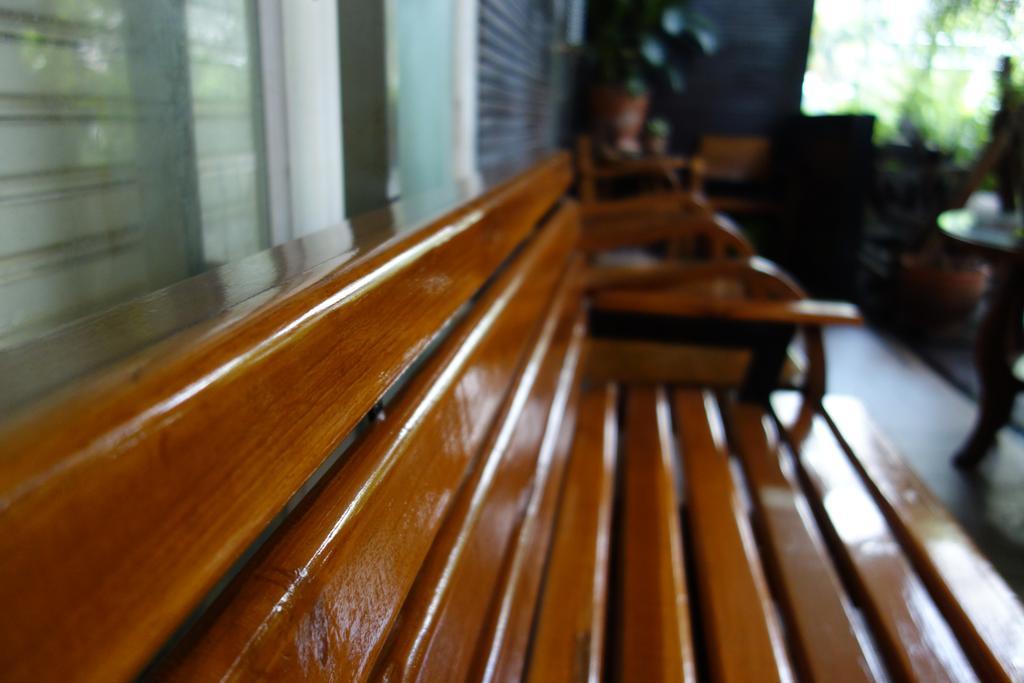 สไมล์โซไซตี้ Hostel กรุงเทพมหานคร ภายนอก รูปภาพ
